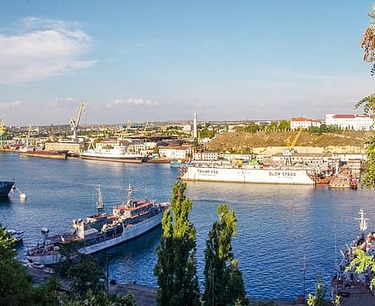 Экспорт зерна через порты Краснодарского края вырос на 10% в первом полугодии 2024 года. Объем достиг более 26 млн тонн.