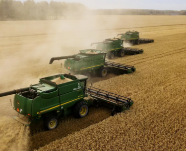 Прогнозируется рекордный урожай зерна в России в 2024 году: от 135 до 145 млн тонн при нормальных погодных условиях.